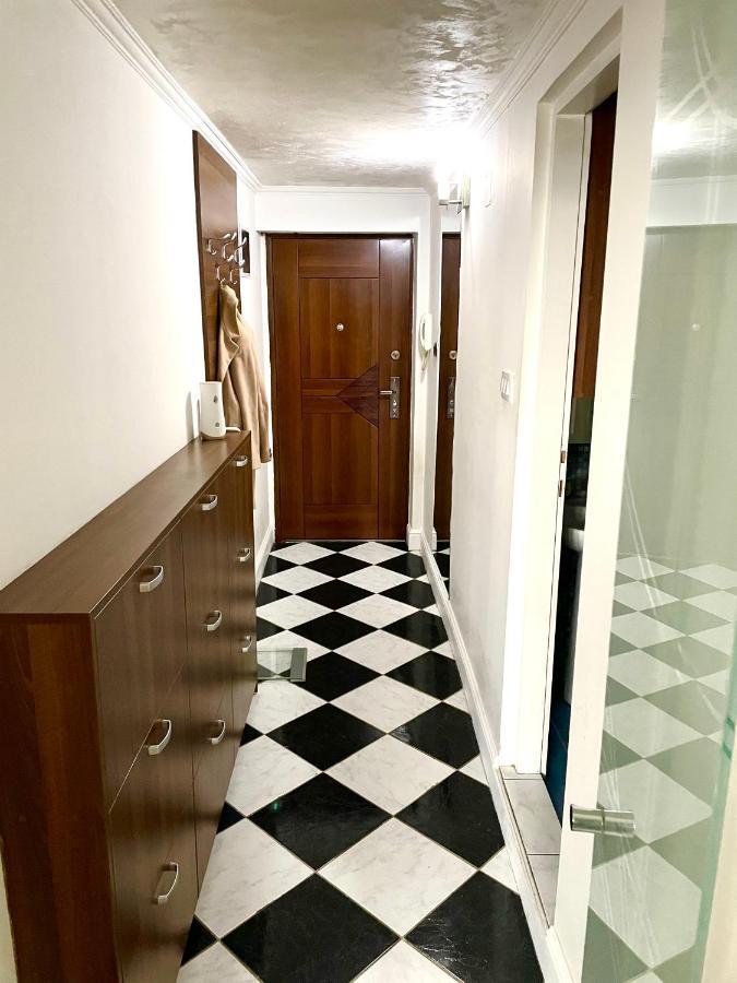 Triangle City Apartment 1 Белград Екстериор снимка